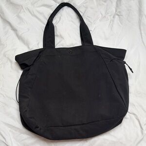 lululemon athletica Black Everyday Tote